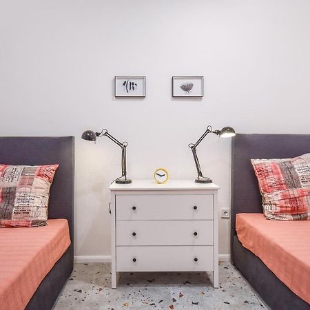 소피아 Cosy & Renovated 2Bd Flat Near Vitoshka By Flat Mаnager 아파트 외부 사진