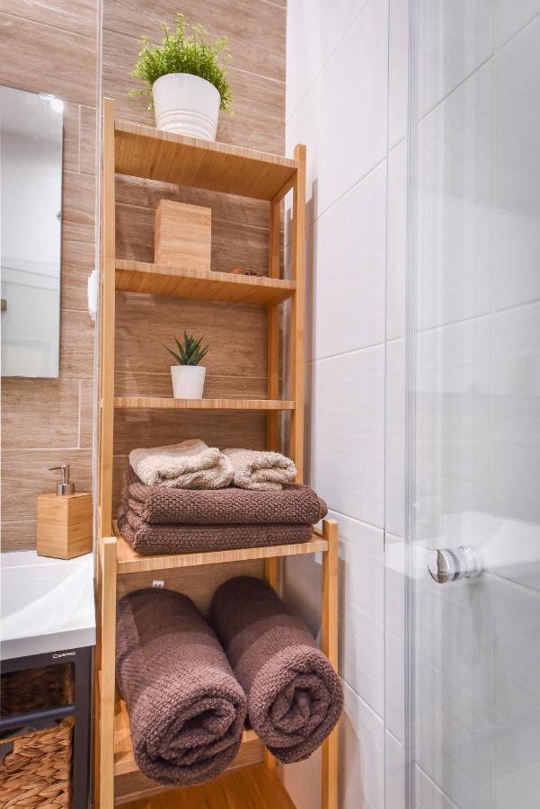 소피아 Cosy & Renovated 2Bd Flat Near Vitoshka By Flat Mаnager 아파트 외부 사진